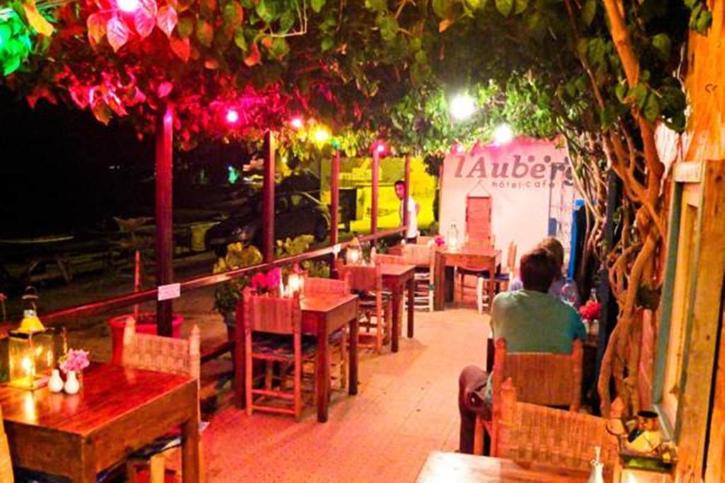 Surf Maroc'S Auberge Taghazout Bagian luar foto