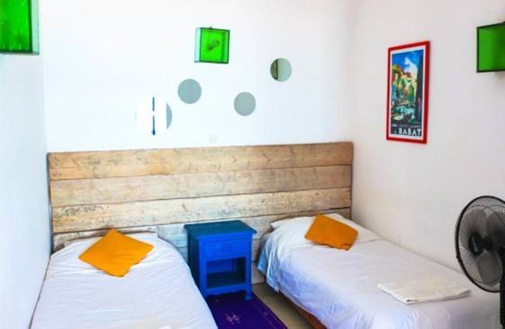 Surf Maroc'S Auberge Taghazout Ruang foto