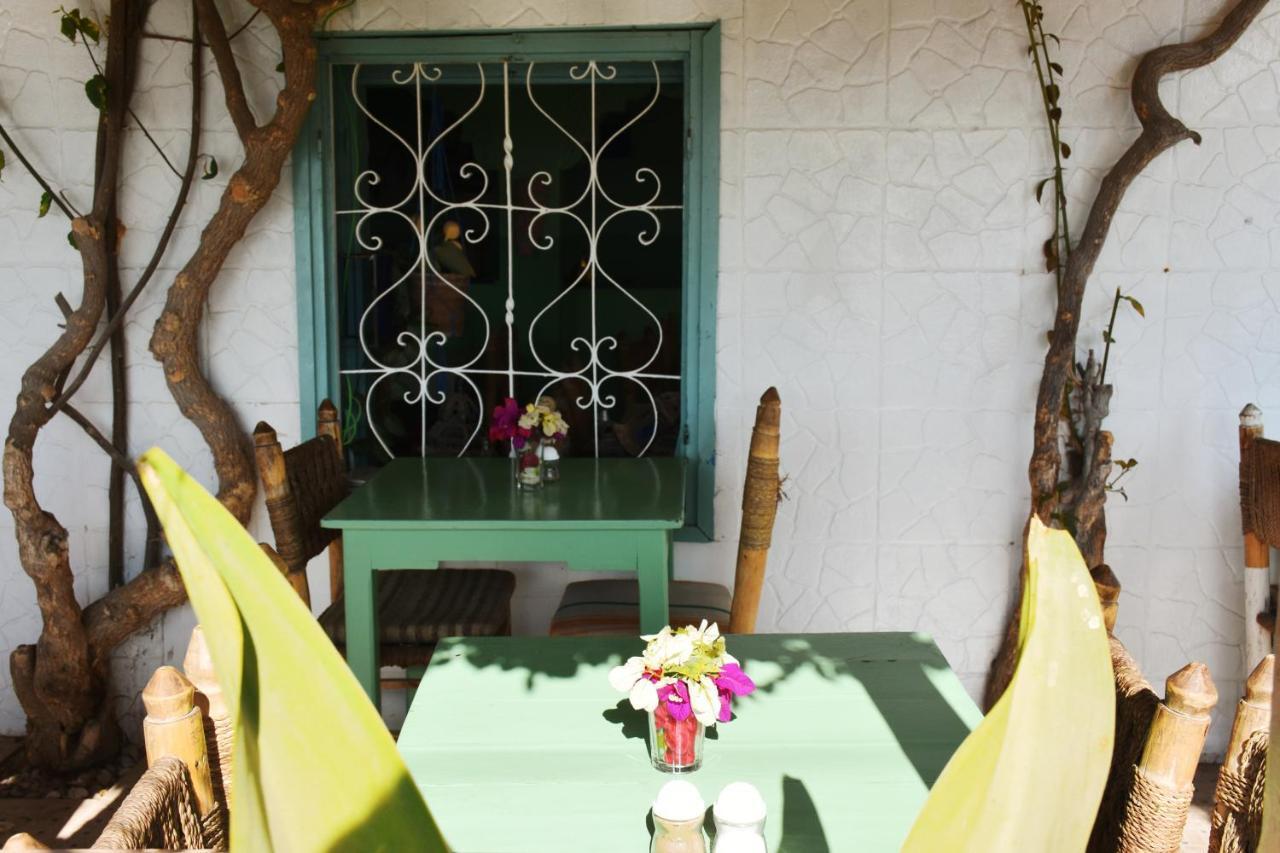 Surf Maroc'S Auberge Taghazout Bagian luar foto
